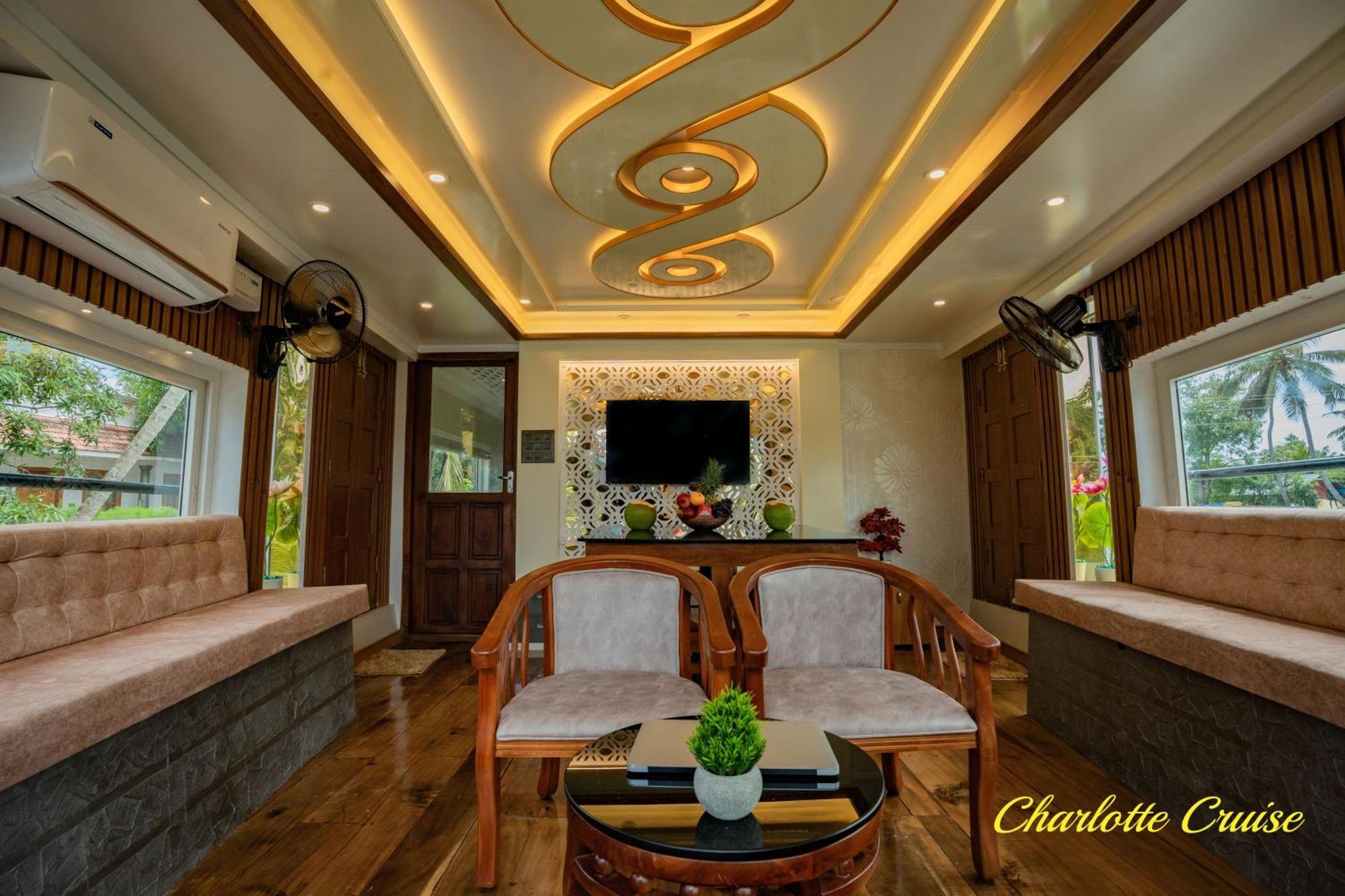 Hotel Charlotte Cruise House Boat Alappuzha Zewnętrze zdjęcie